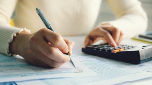 Steuererklärung: So beantragst du einen Aufschub und sparst 25 Euro beim Finanzamt